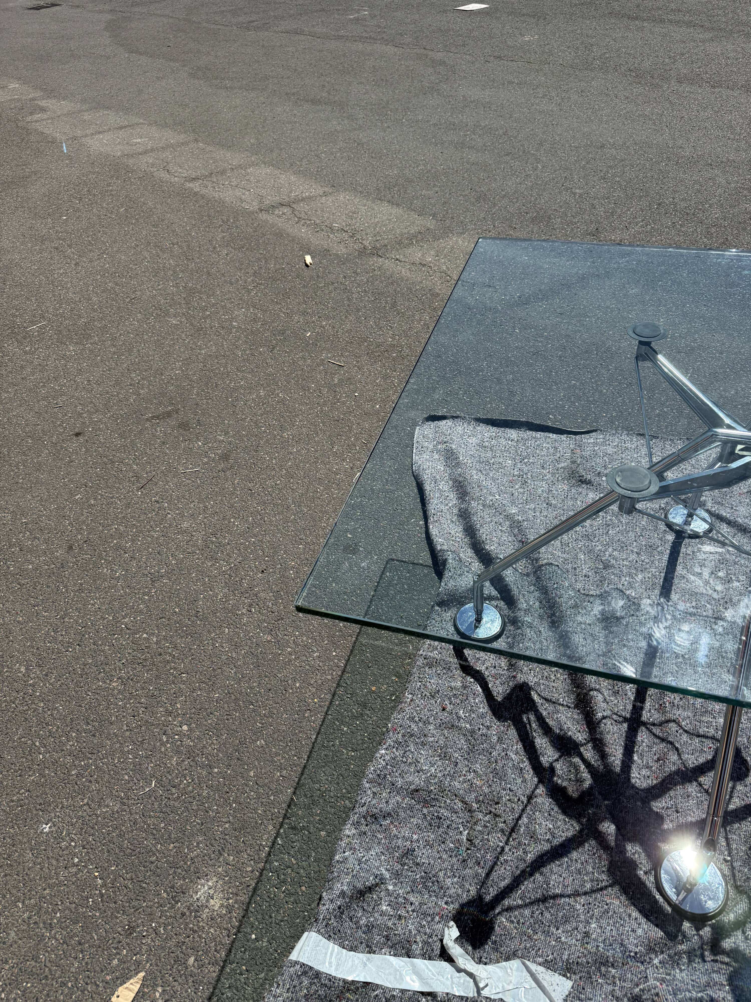 Table Nomos Norman Foster 120cm