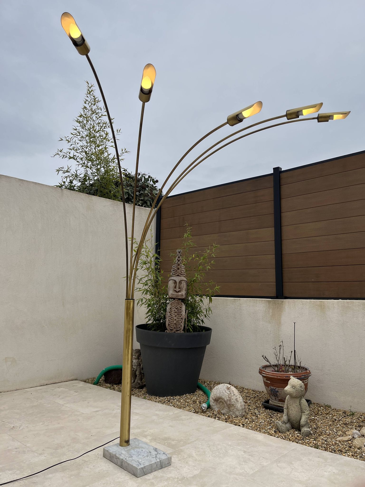 lampadaire 5 feux doré design des années 70