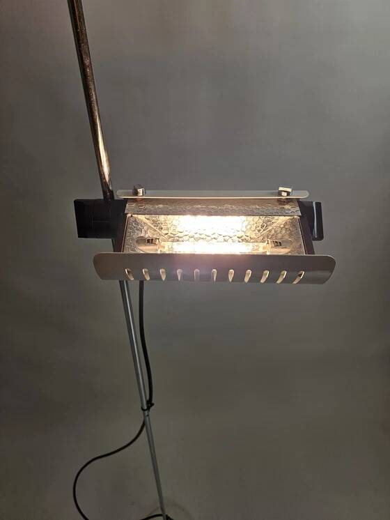 Joe Colombo floor lamp model 626 for Oluce white