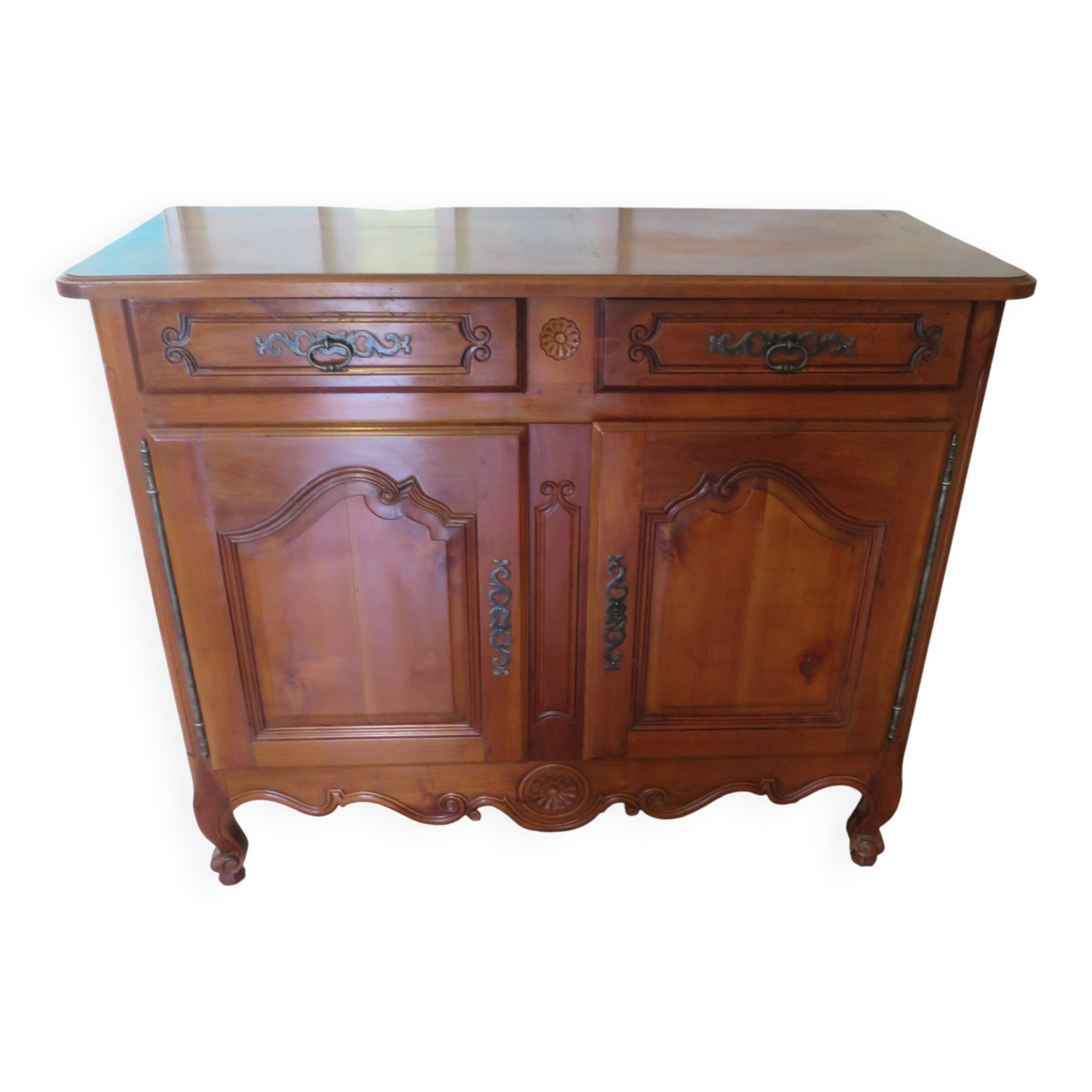 Rustic buffet Louis XV-Regency-jointed-massive wood-snail feet