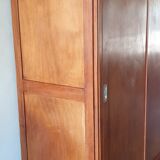 Parisian wardrobe with sliding doors