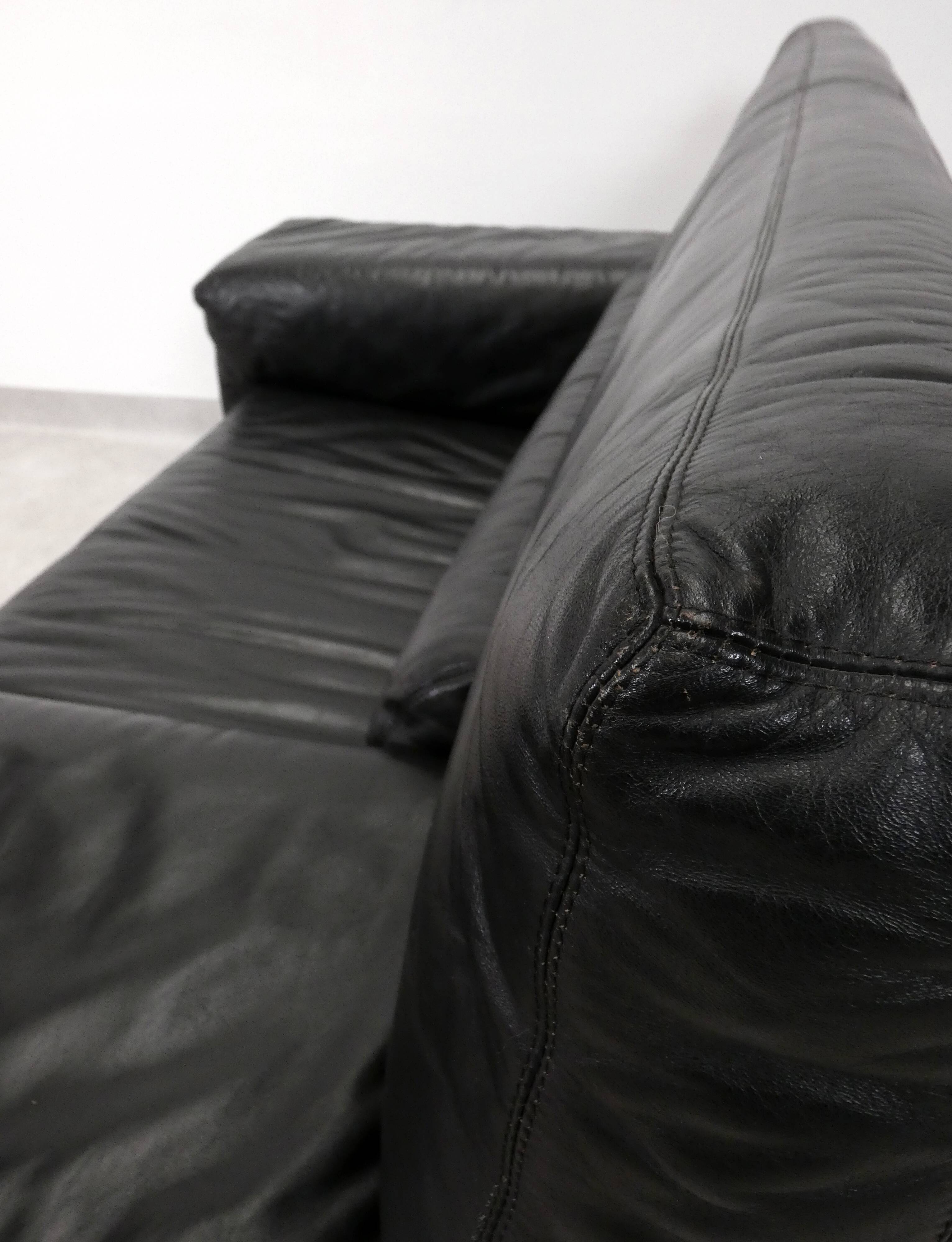 Brigadier loveseat - Cini Boeri for Gavina