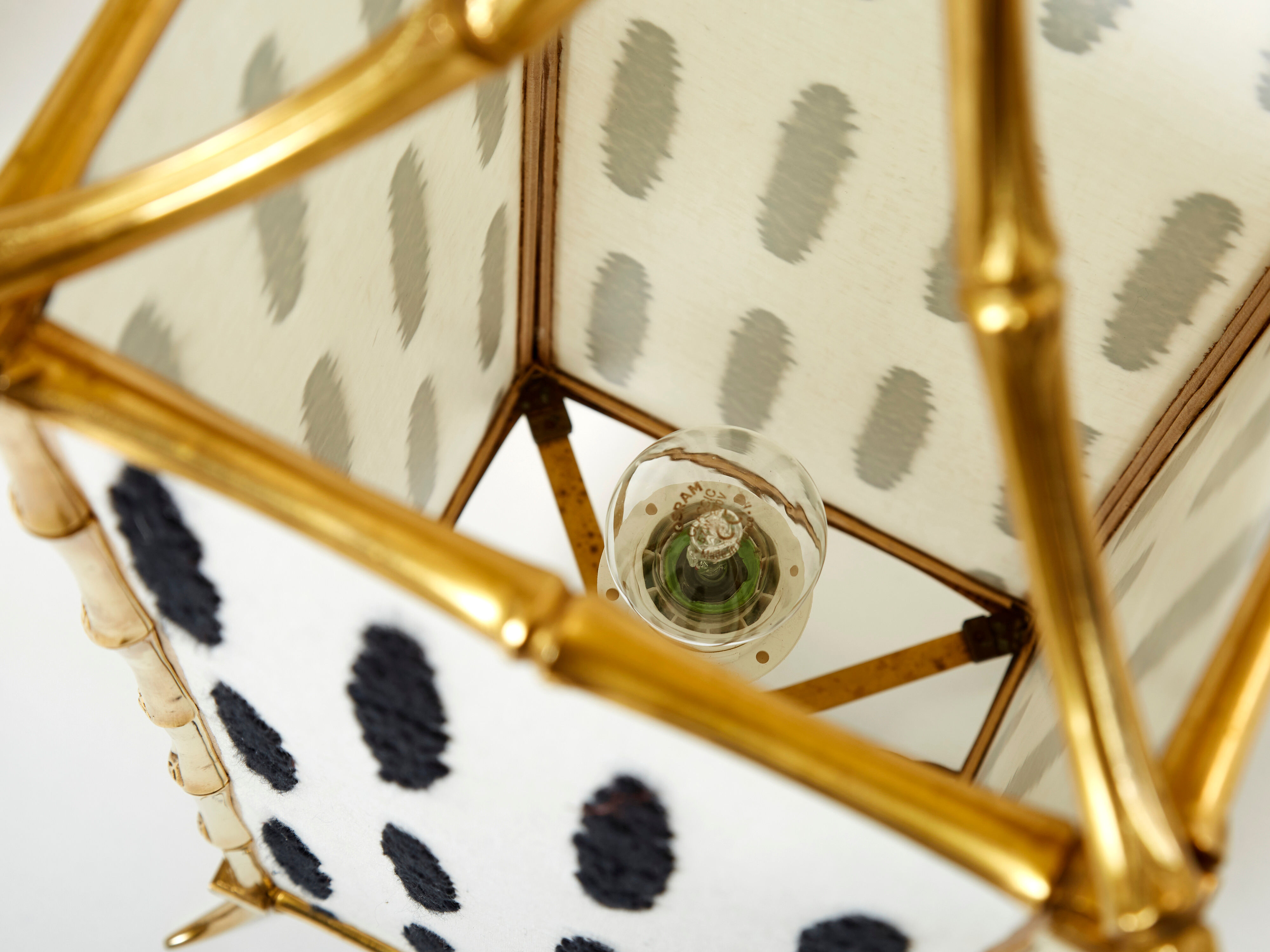 Pair of brass lantern lamps and fabrics from Maison Baguès 1960