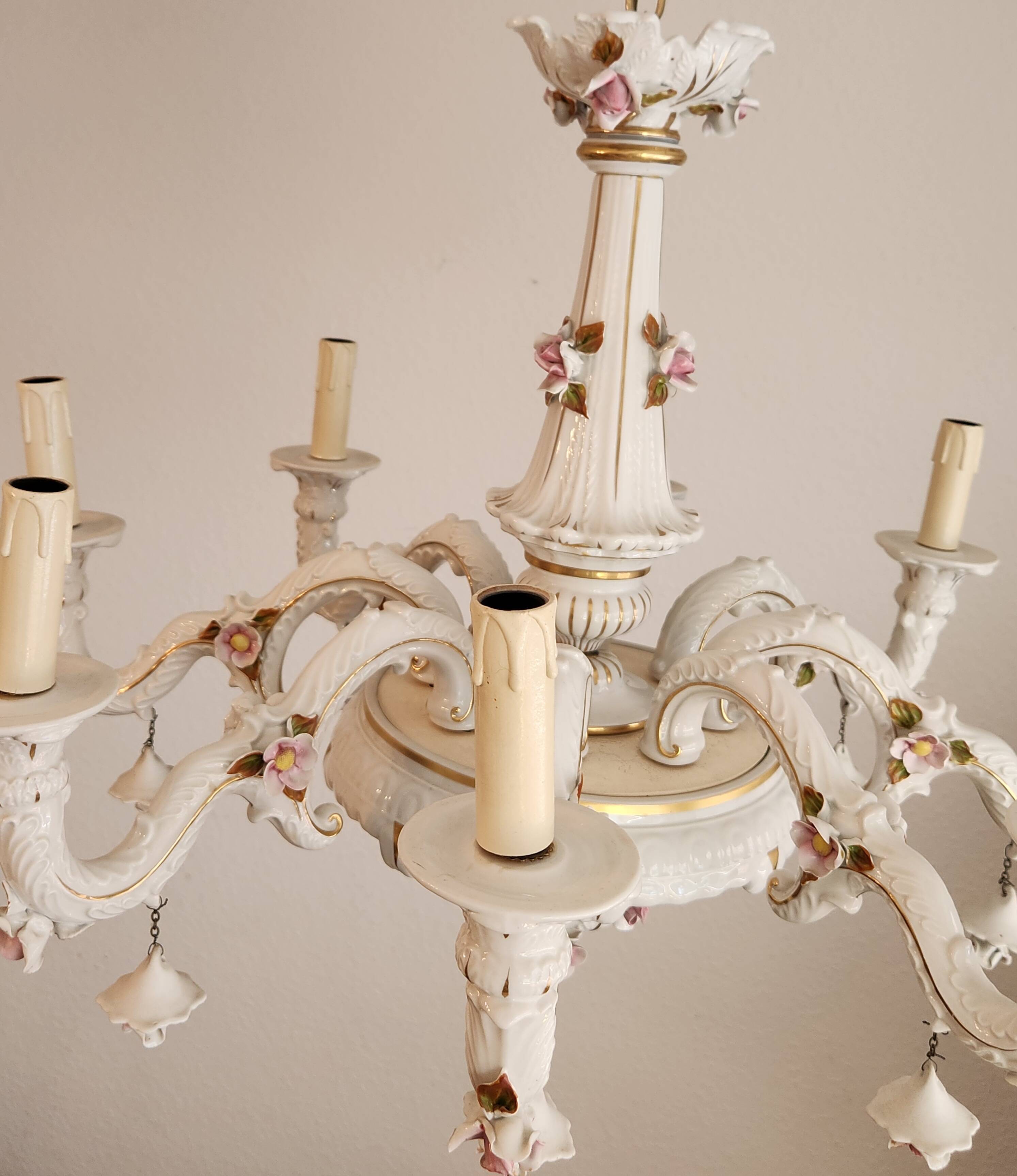 Large hand-painted gilded chandelier mangani ceramiche porcelain