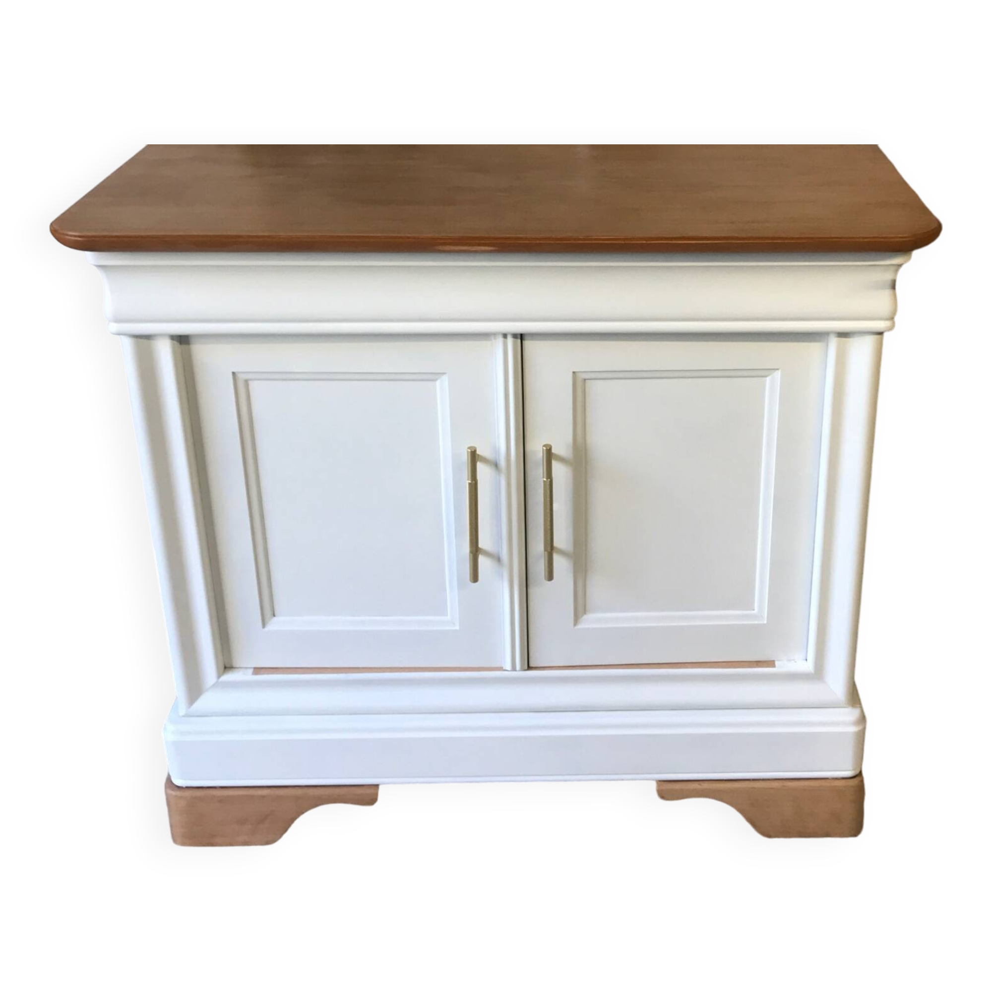 Raw wood and white furniture