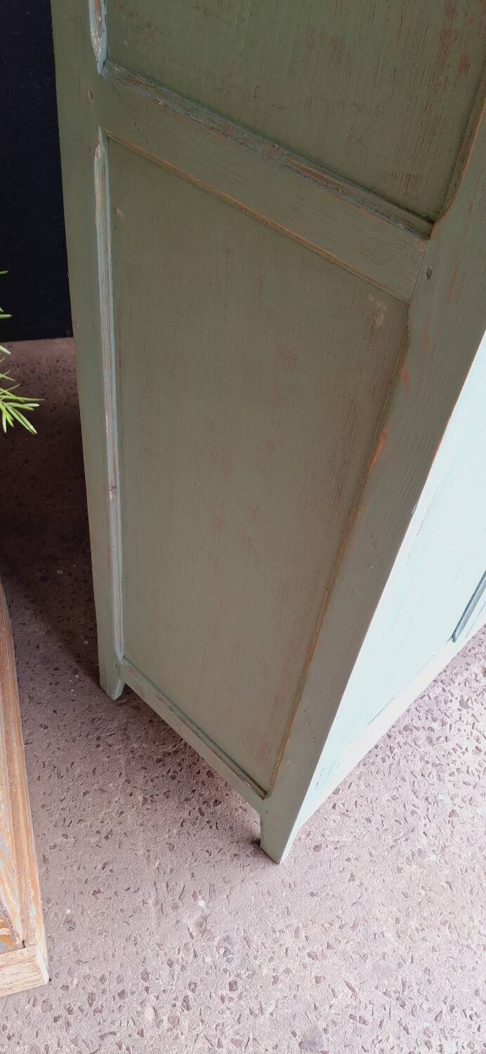 Vintage Parisian wardrobe