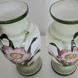 Opaline vase from the Napoléon III period.