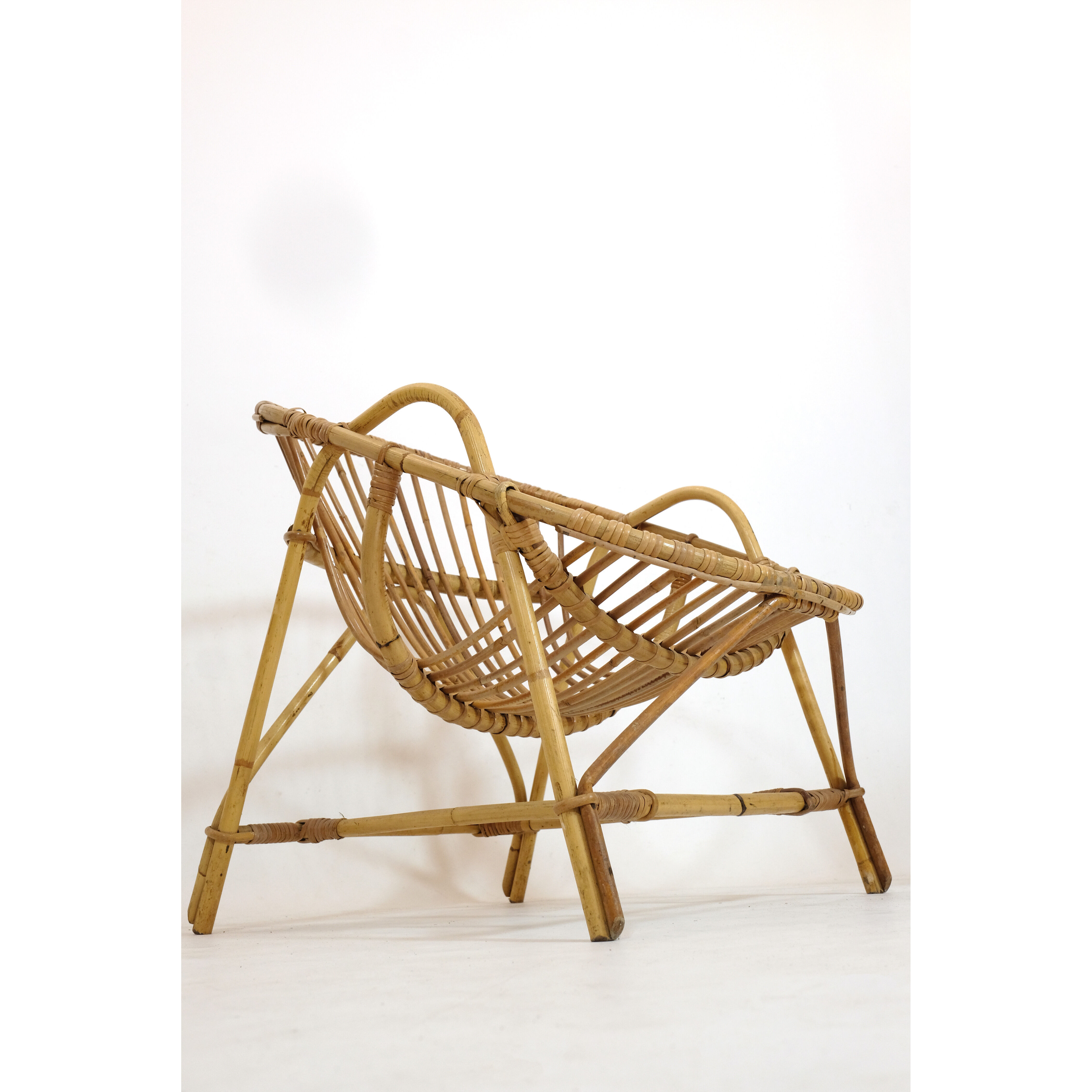 Armchair basket of the 60s-70s