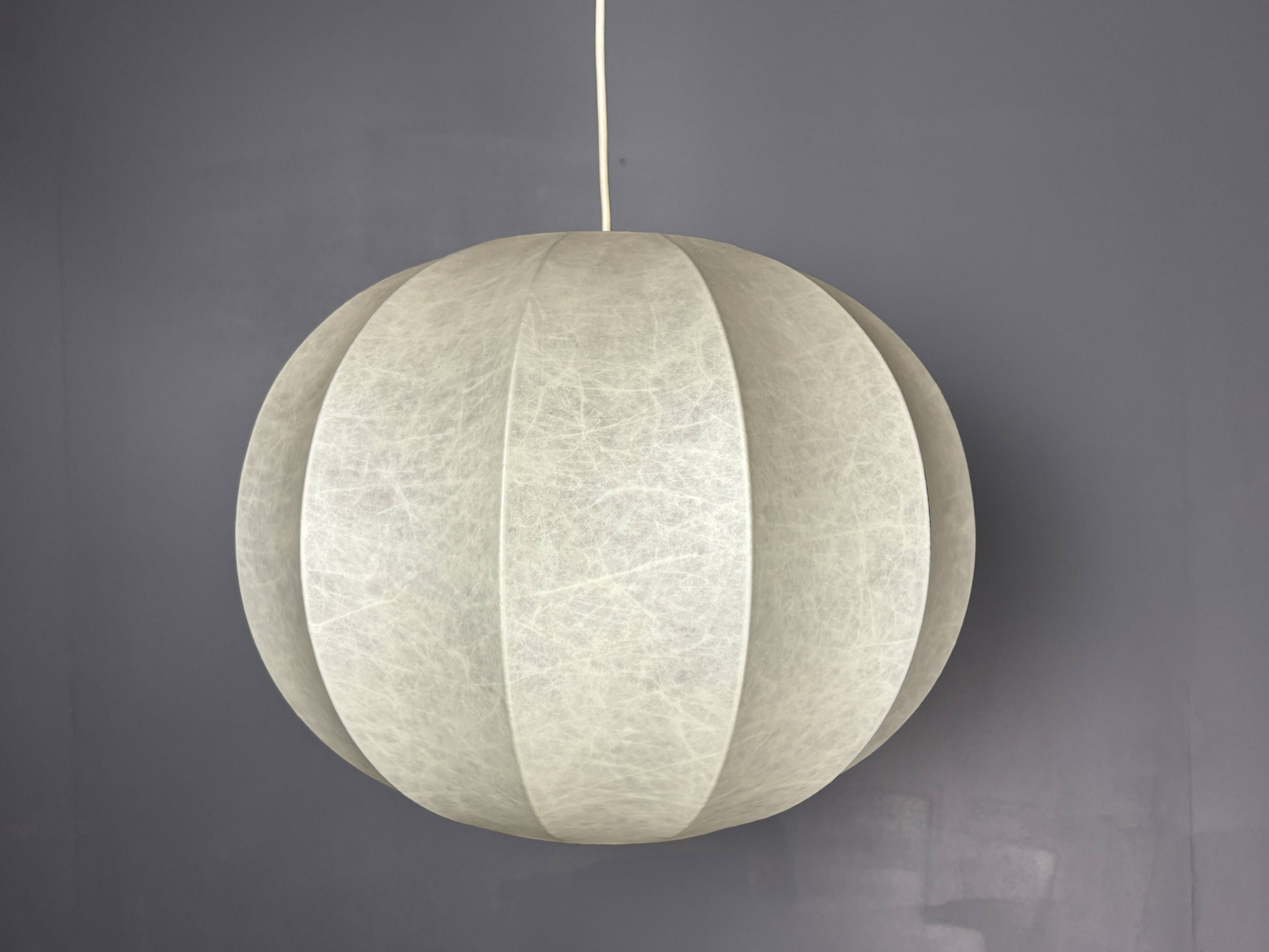 Midcentury space age cocoon hanging pendant ceiling lamp, 1960s