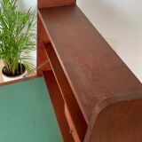 Office secretary vintage pyramid shape