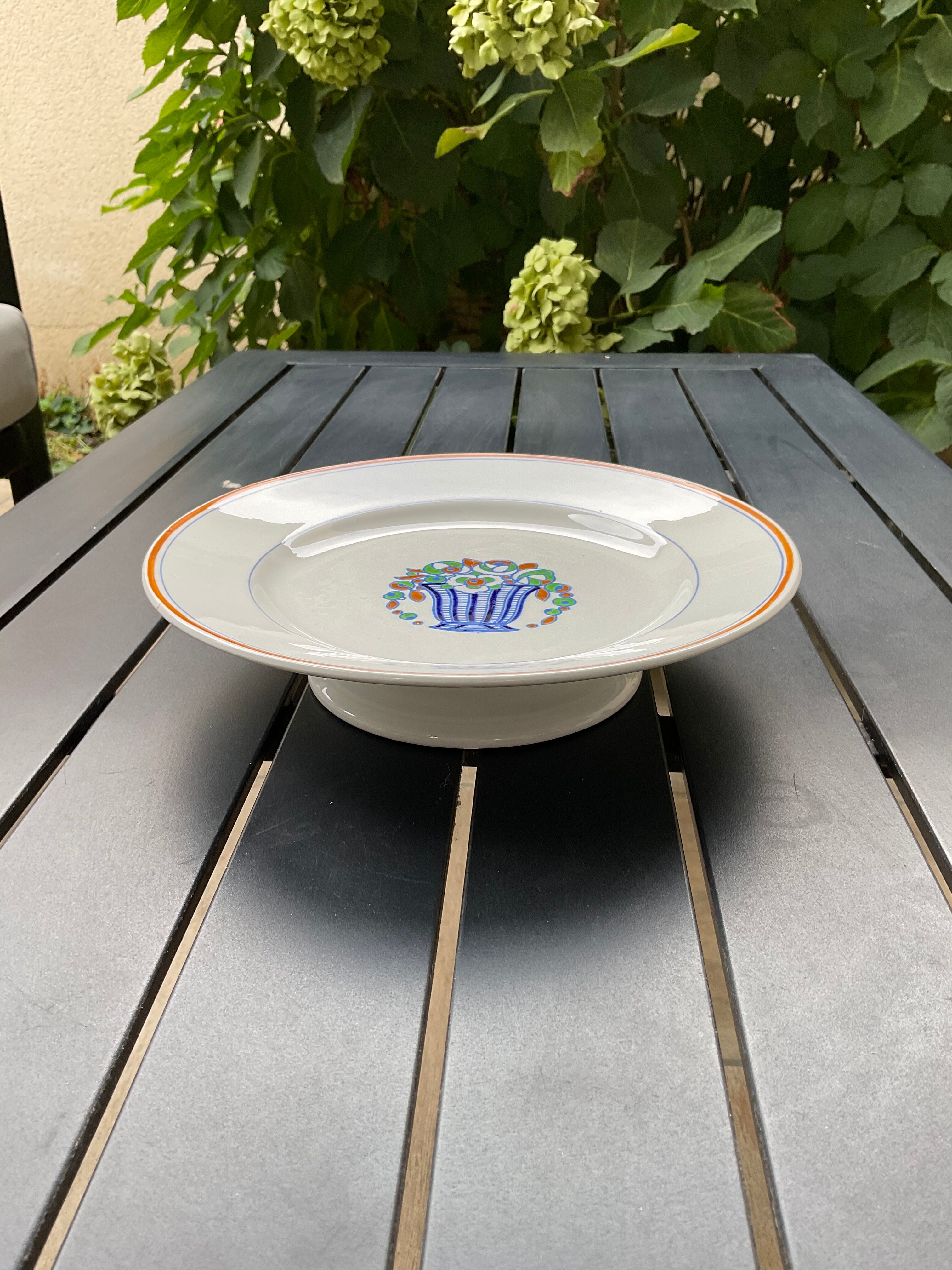 Set of 2 heel plates and one compote dish art deco, Boch La Louvière