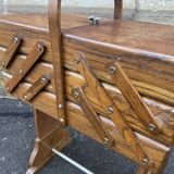 Vintage deco art worker