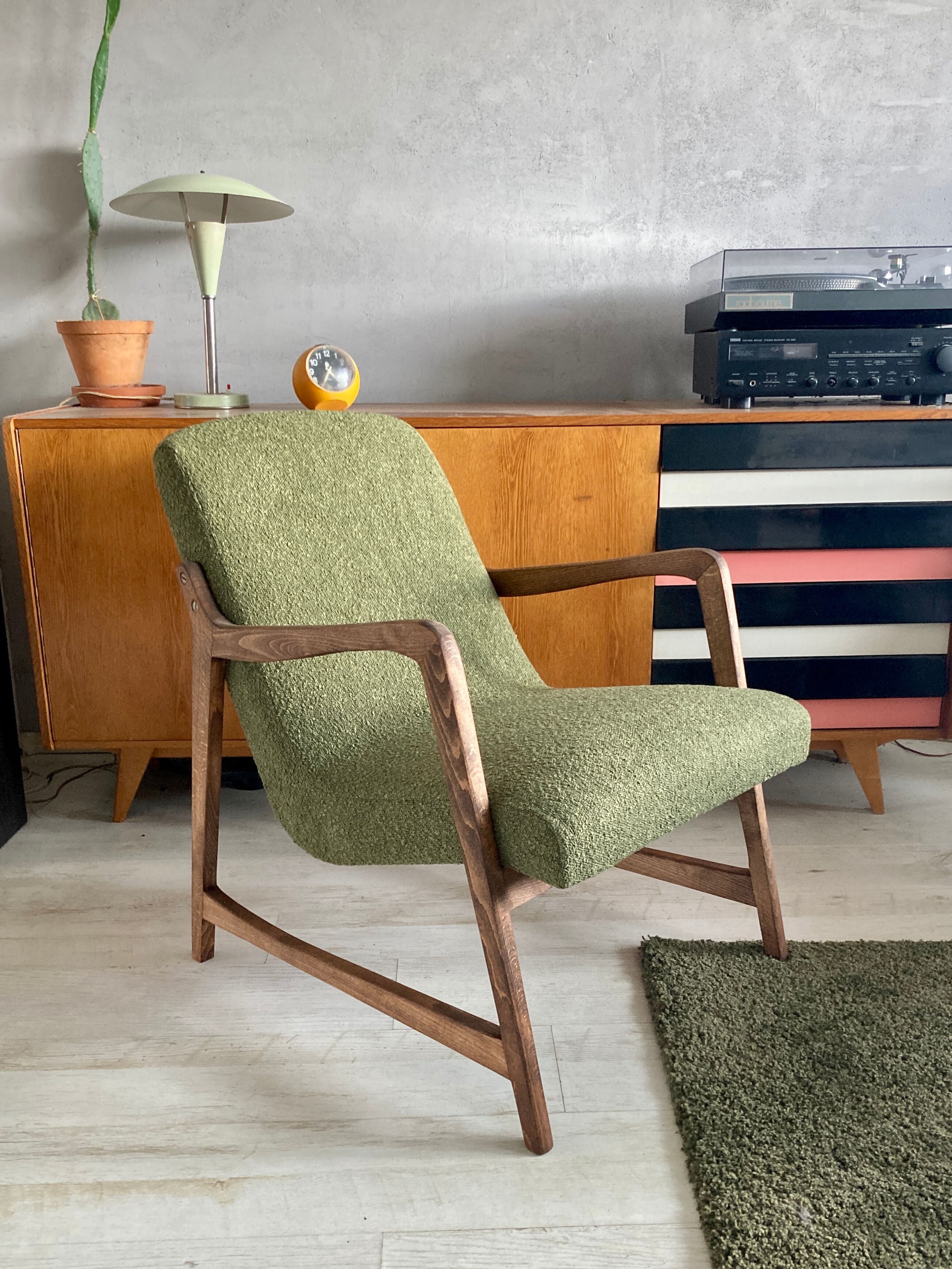 Original mid-century polish chair "type 364" from late 50s. Designed by Barbara Fenrych-Węcławska