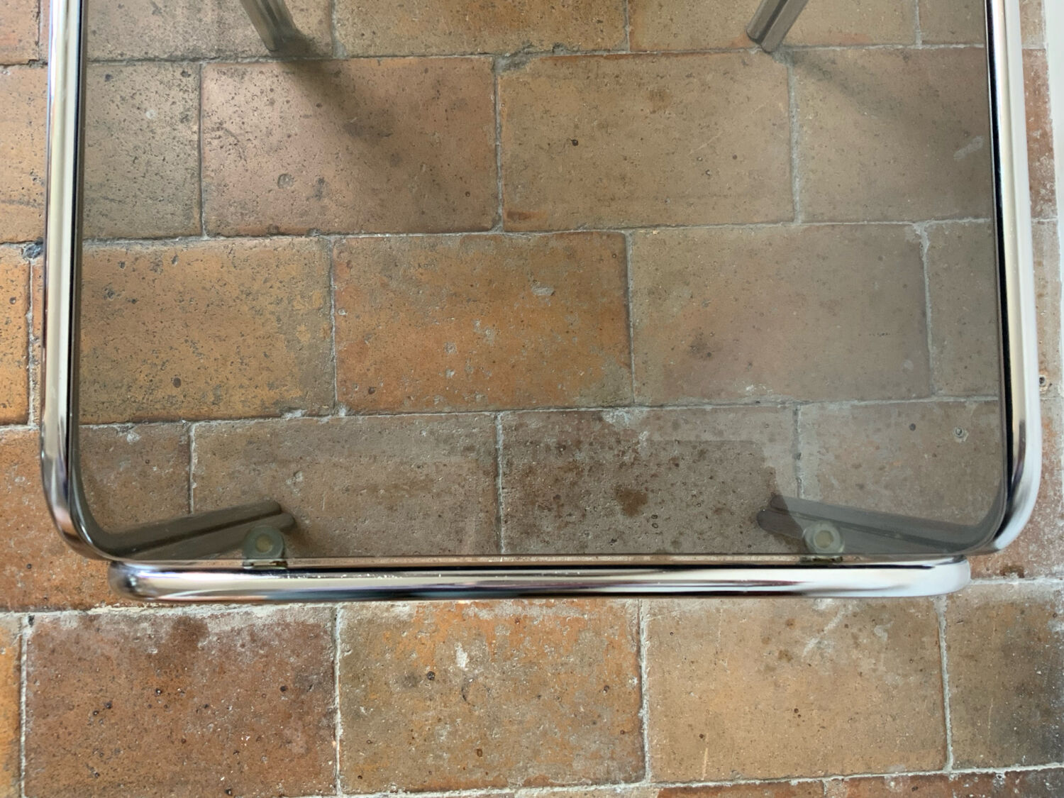 Design coffee table 70