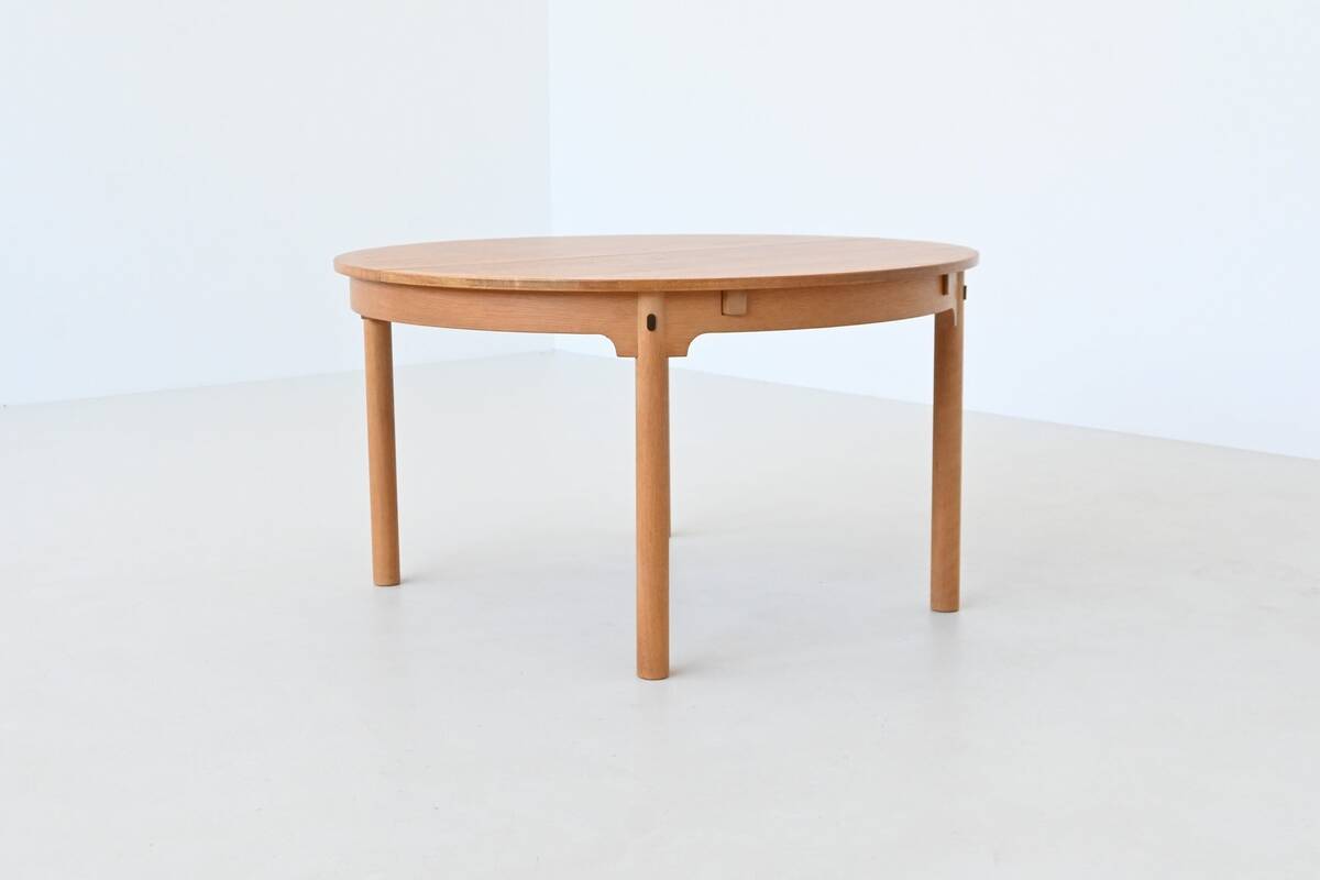 Borge Mogensen model 140 in oak dining table Karl Andersson Denmark 1955