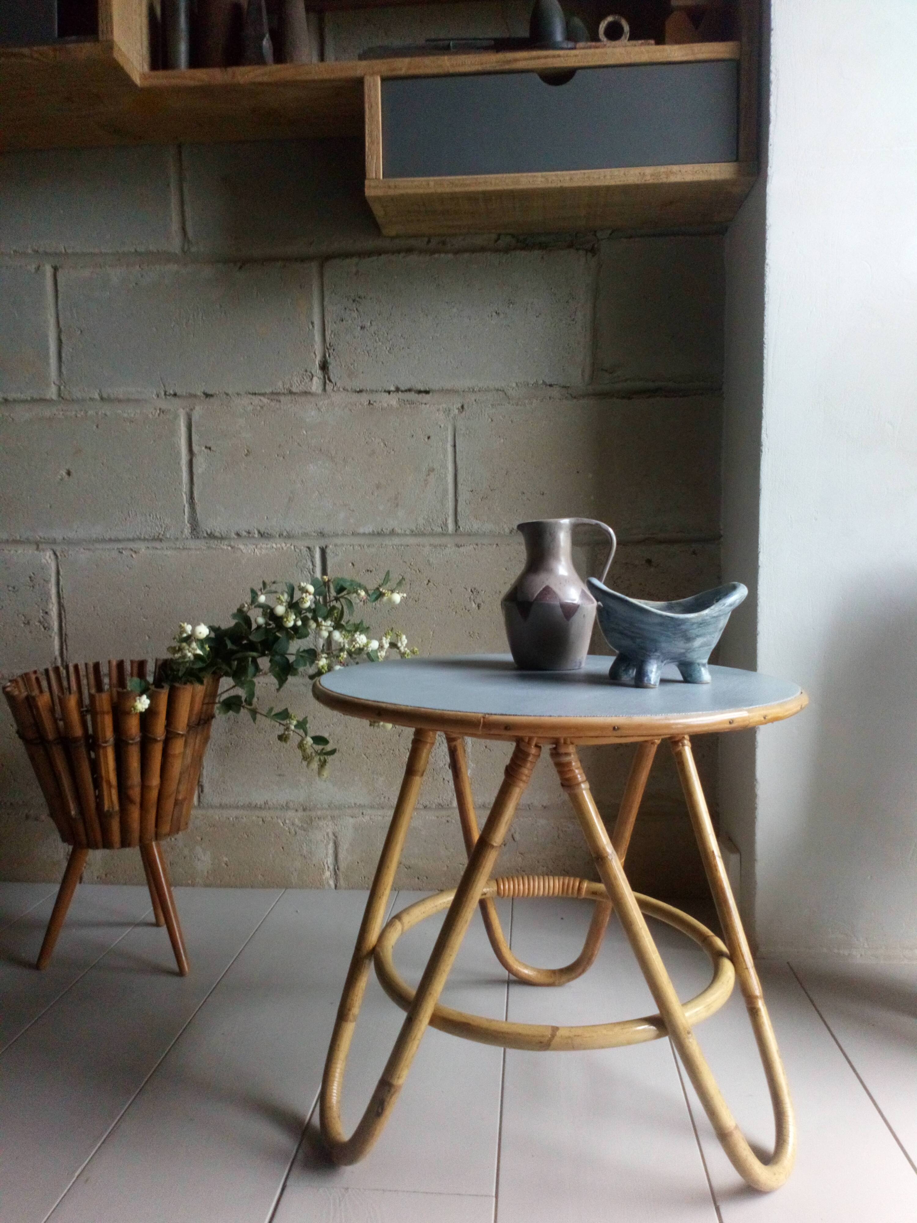 Extra roundtable in vintage rattan 50s