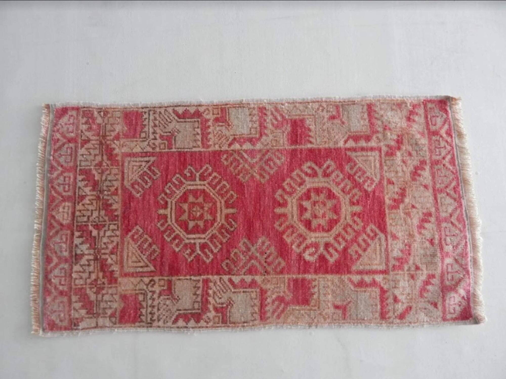 Vintage Turkish Oushak rug 57x104 cm