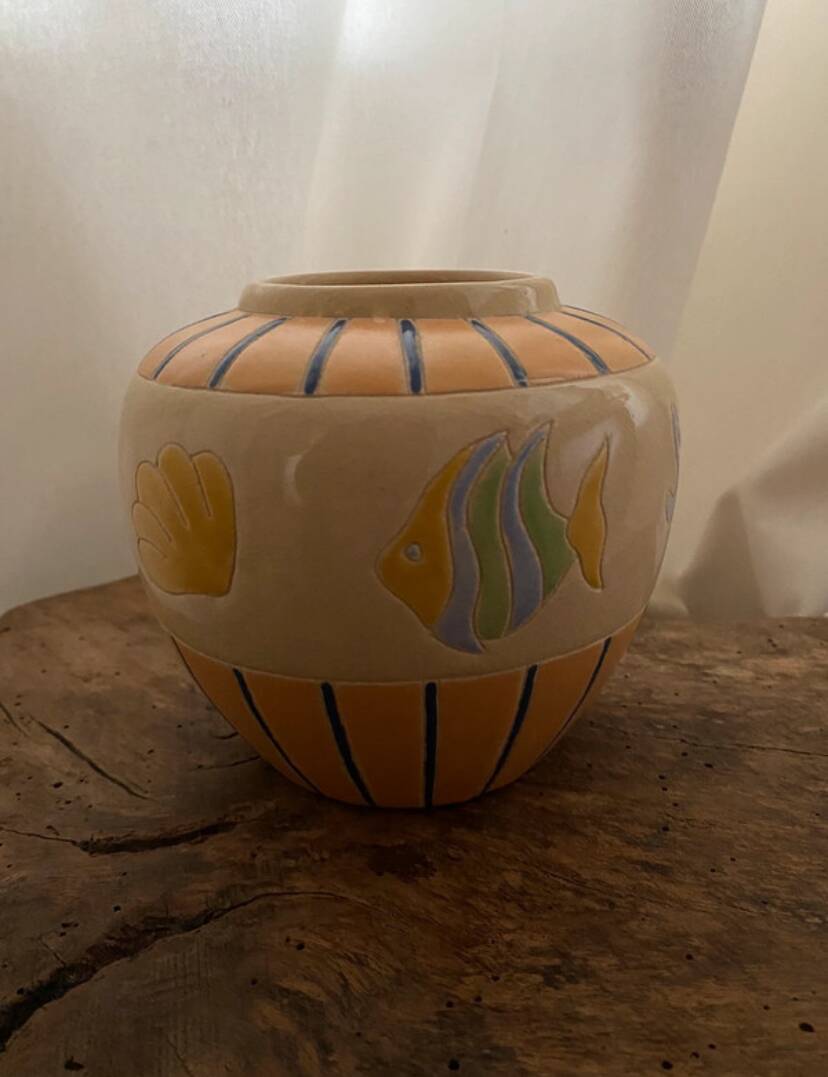Vase fish sea beach shell