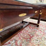 Bureau plat de style Empire en acajou et cuir vert