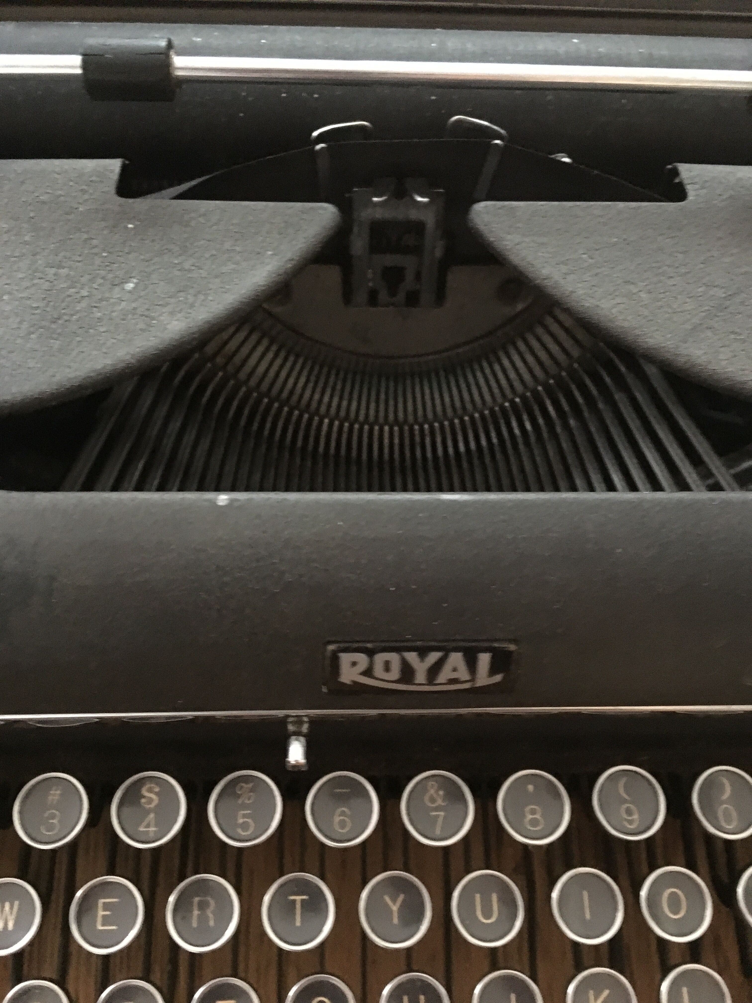 Machine to write Royal edition Aristrocrat