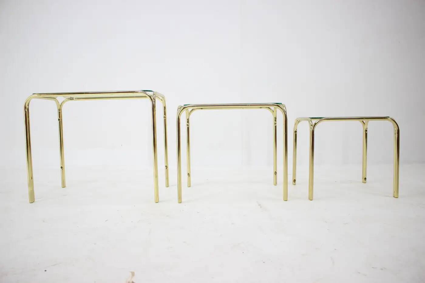 Set of three midcentury nesting tables / around 1980s