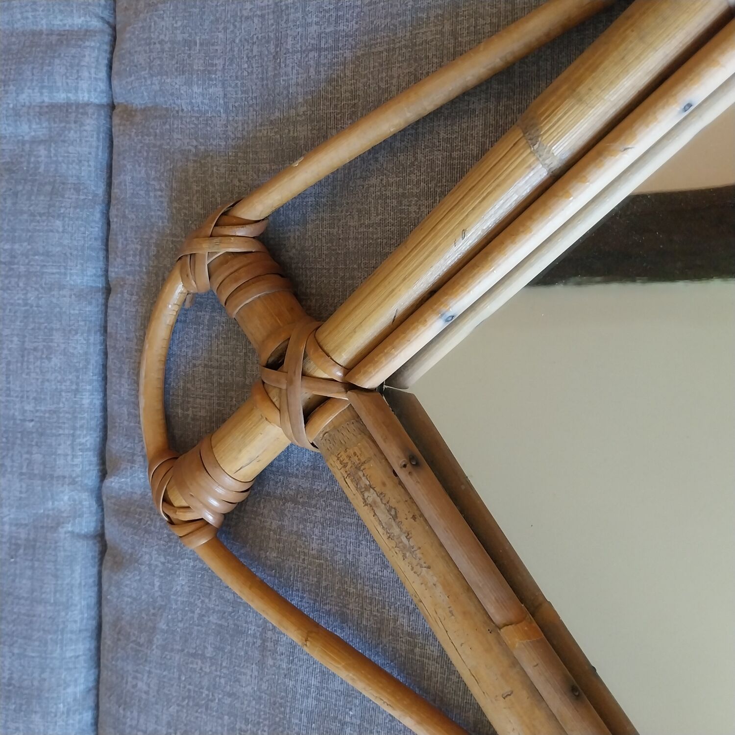 Authentic 1960s mirror in rattan/bamboo