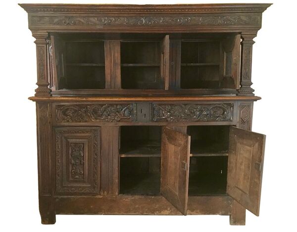 Buffet-crédence cabinet deux corps renaissance 16ème siècle france