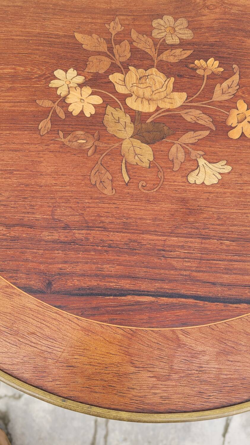 Selette pedestal side table Louis XV style with decorated marquetry and rosewood - 1900s