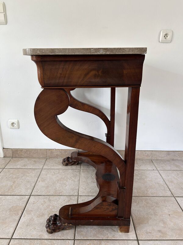 Console d'époque Louis-Philippe, placage d'acajou et marbre