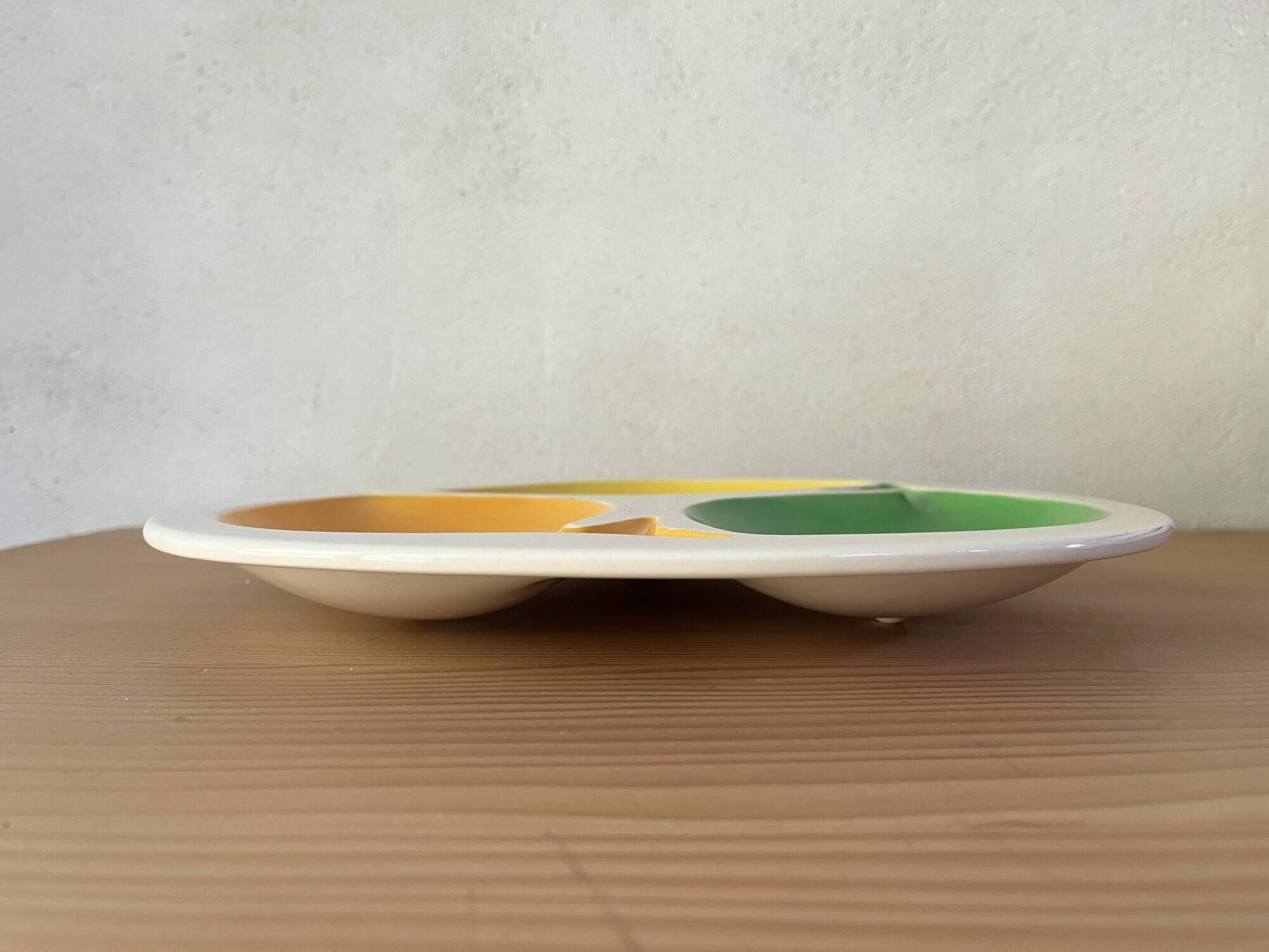 Saint Clément compartment dish from the 1950s-60s.