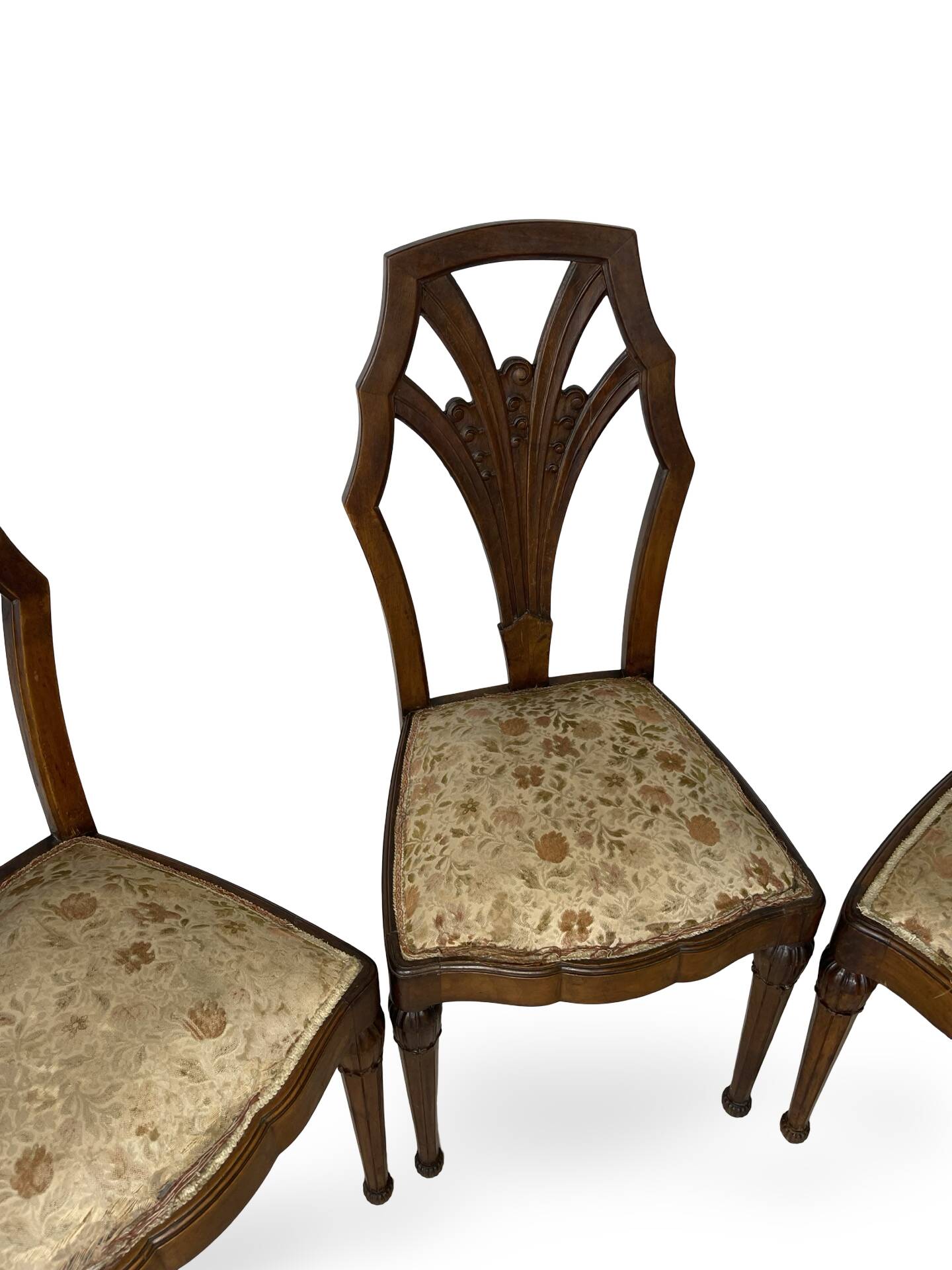 Ensemble de 6 chaises de salle à manger en noyer sculpté Art Déco, années 1920/1930