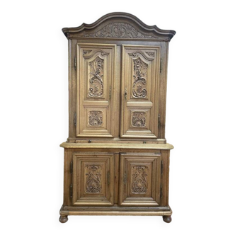 Two-body Renaissance carved oak sideboard