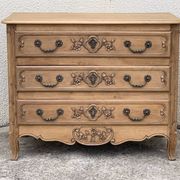 Louis XV style chest of drawers, solid raw oak, 1920.