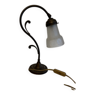 Floor lamp