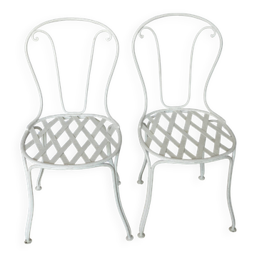 Paire de chaises de jardin anciennes fer forgé peinture blanche