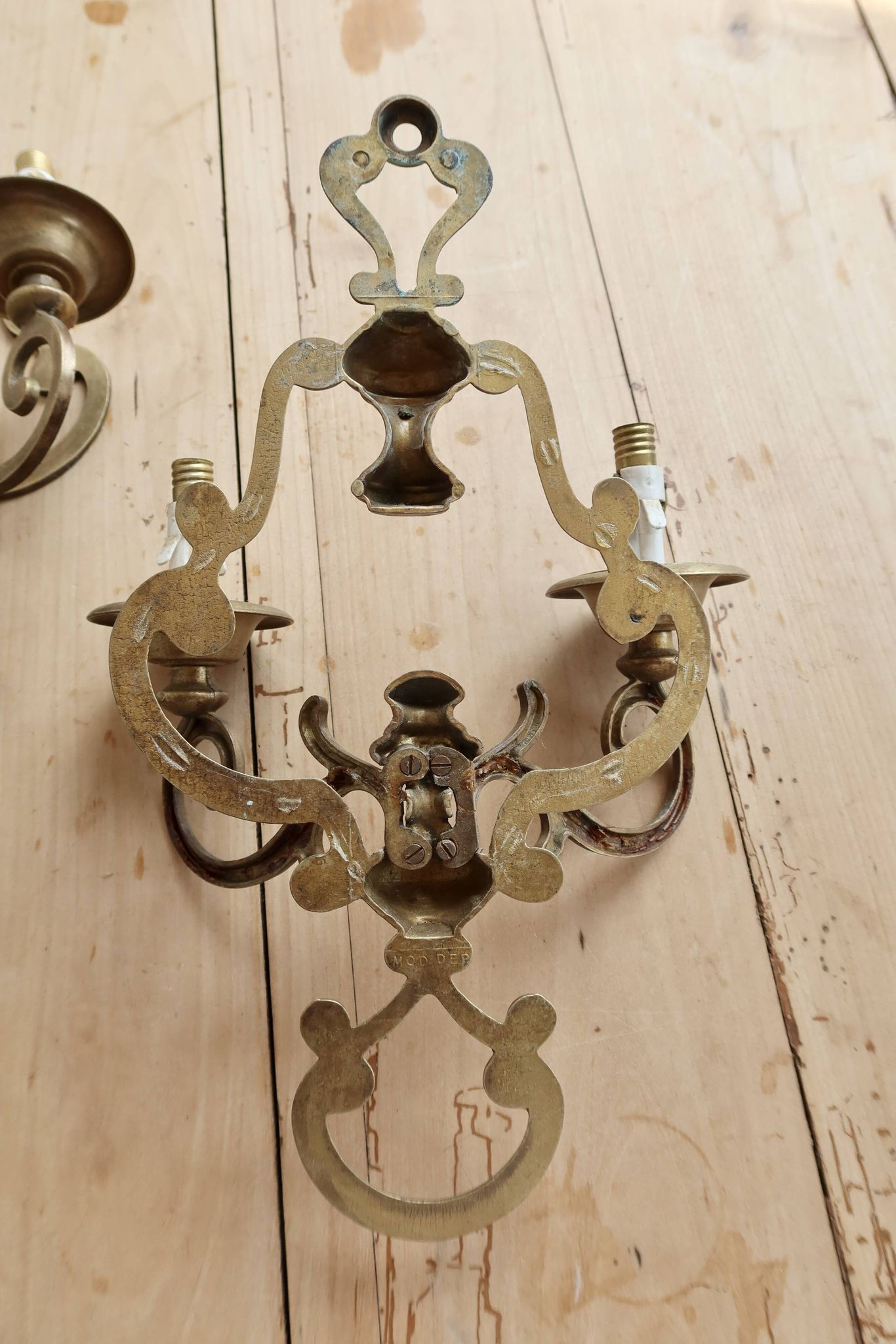 Paire d’appliques murales vintage laiton - 2 bras - Style classique