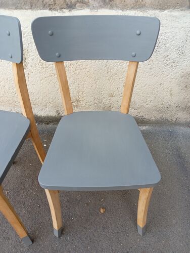 Paire de chaises bistrot bois & gris
