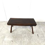 Table basse brutaliste en bois massif, années 1960