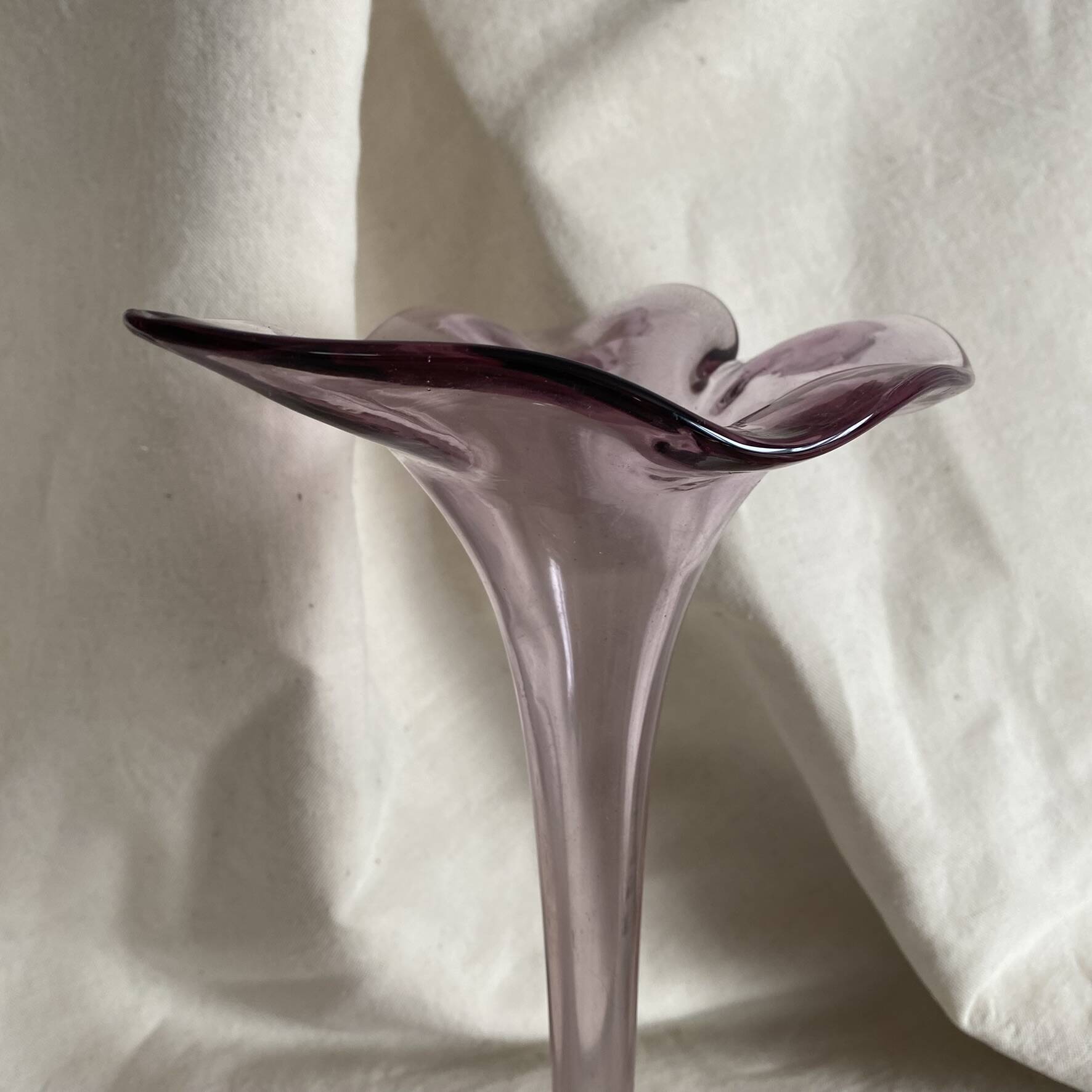 Trumpet vase 27 cm, Murano vase from the 1970s.