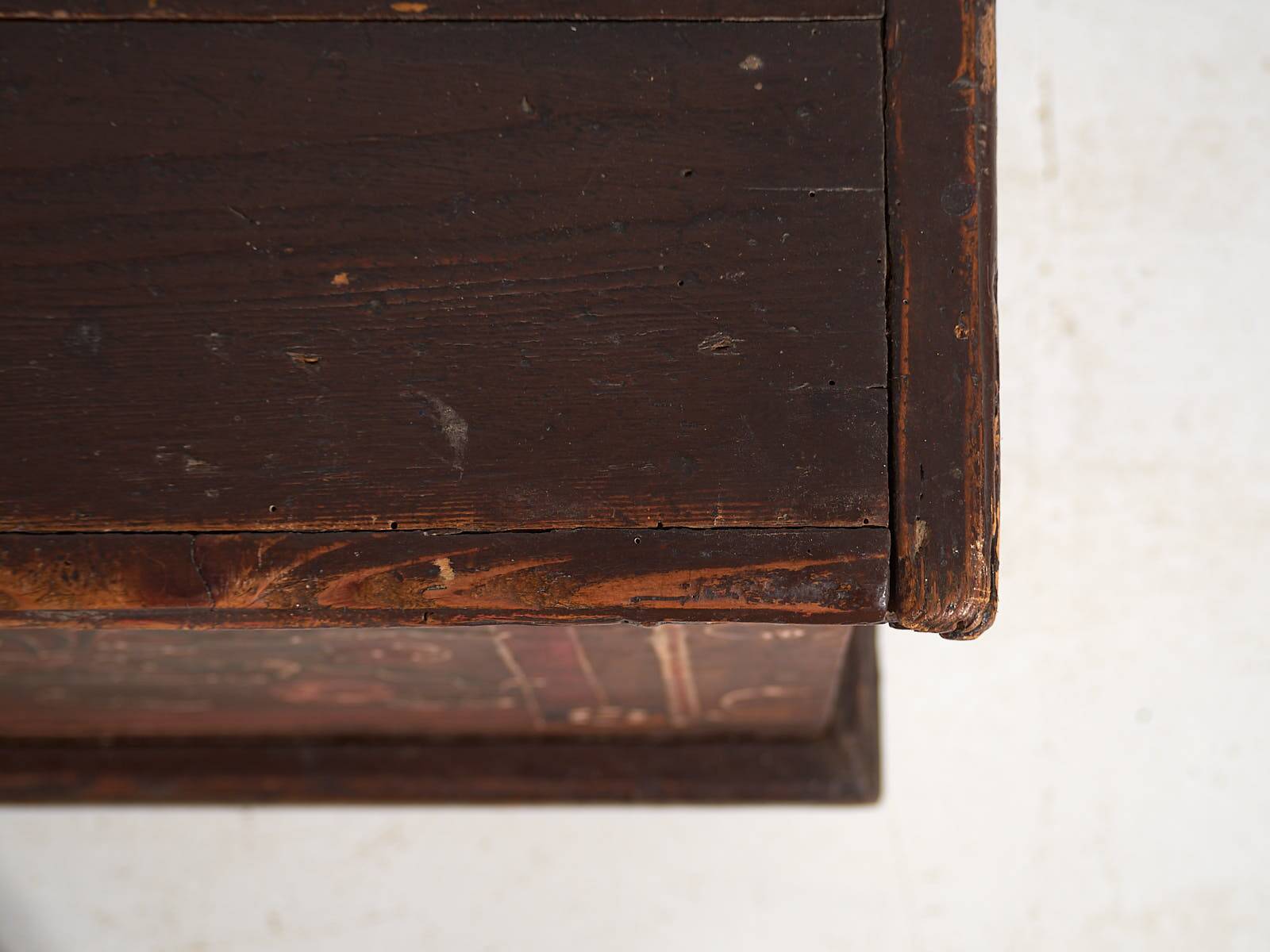 Antique painted chest with floral details (1870s) #32