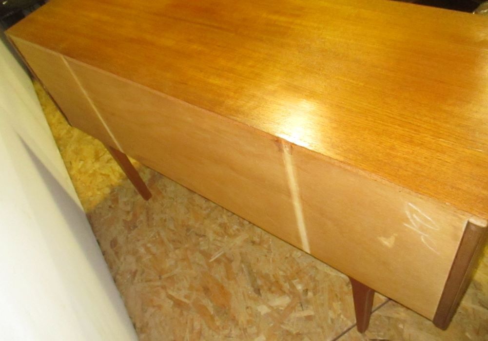 Teak dresser 4 drawers