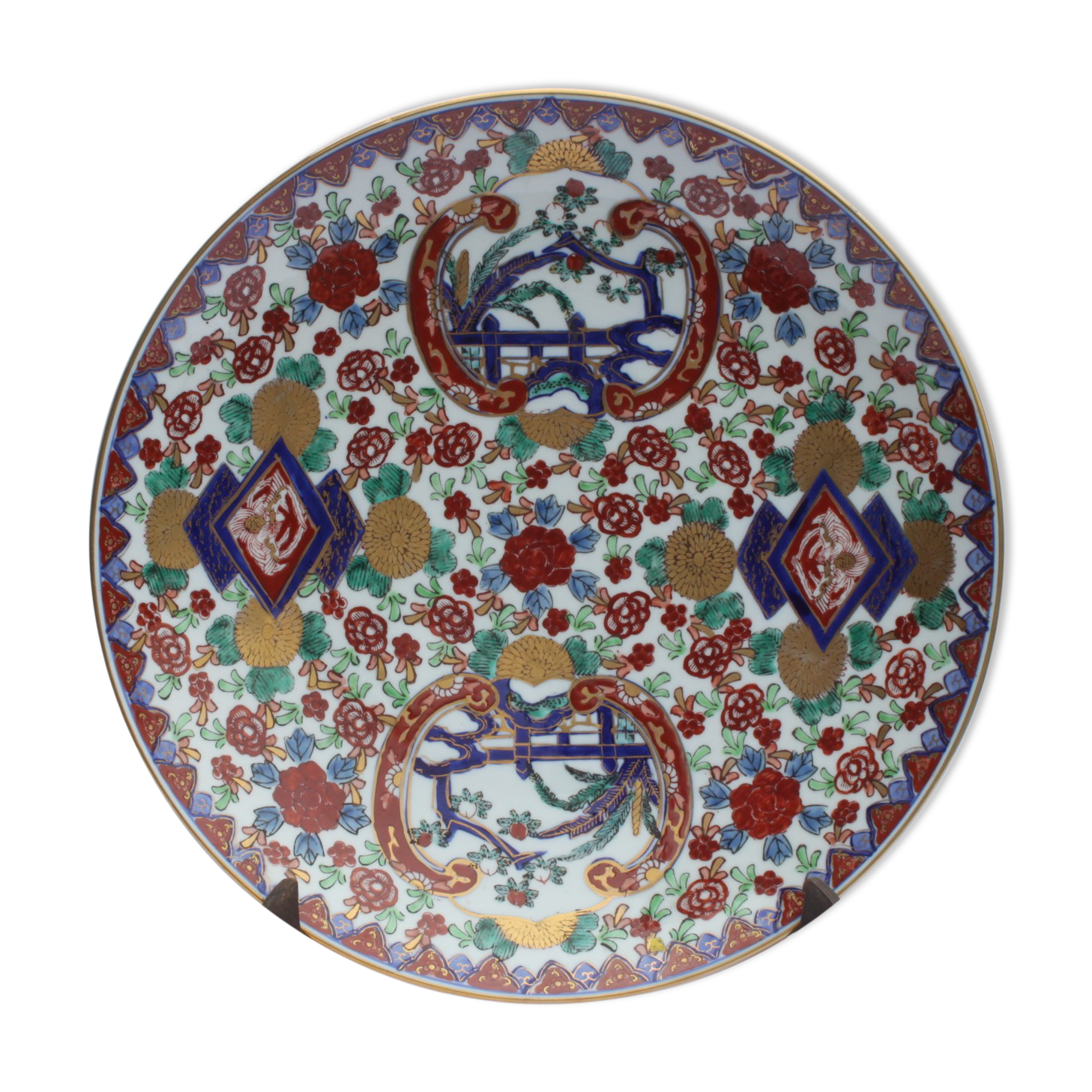 Imari porcelain charger with chrysanthemum flowers, peaches and ho-o birds, Japan, Showa era.