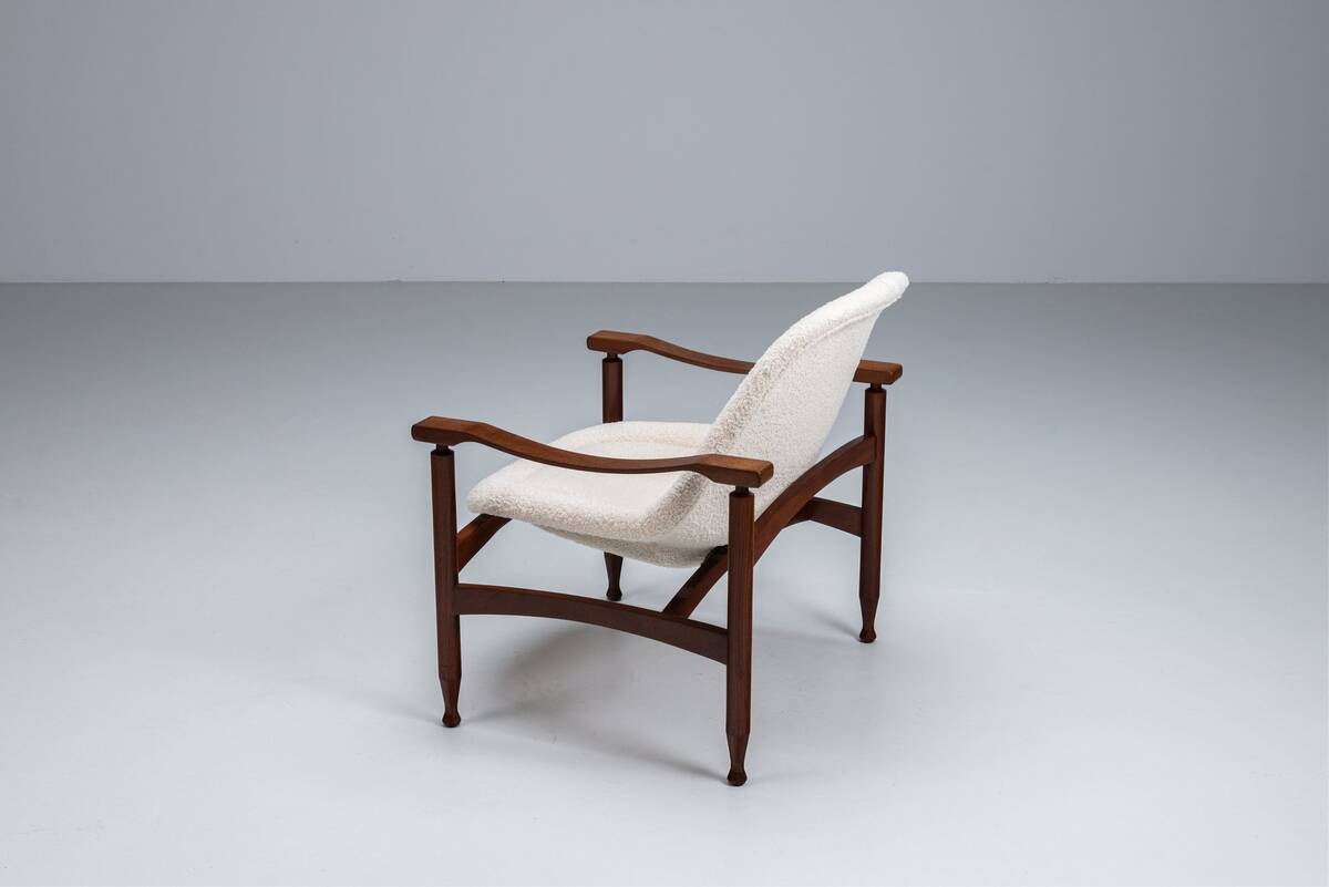 “Tiki” lounge chair in teak and bouclé Busnelli Italy 1960