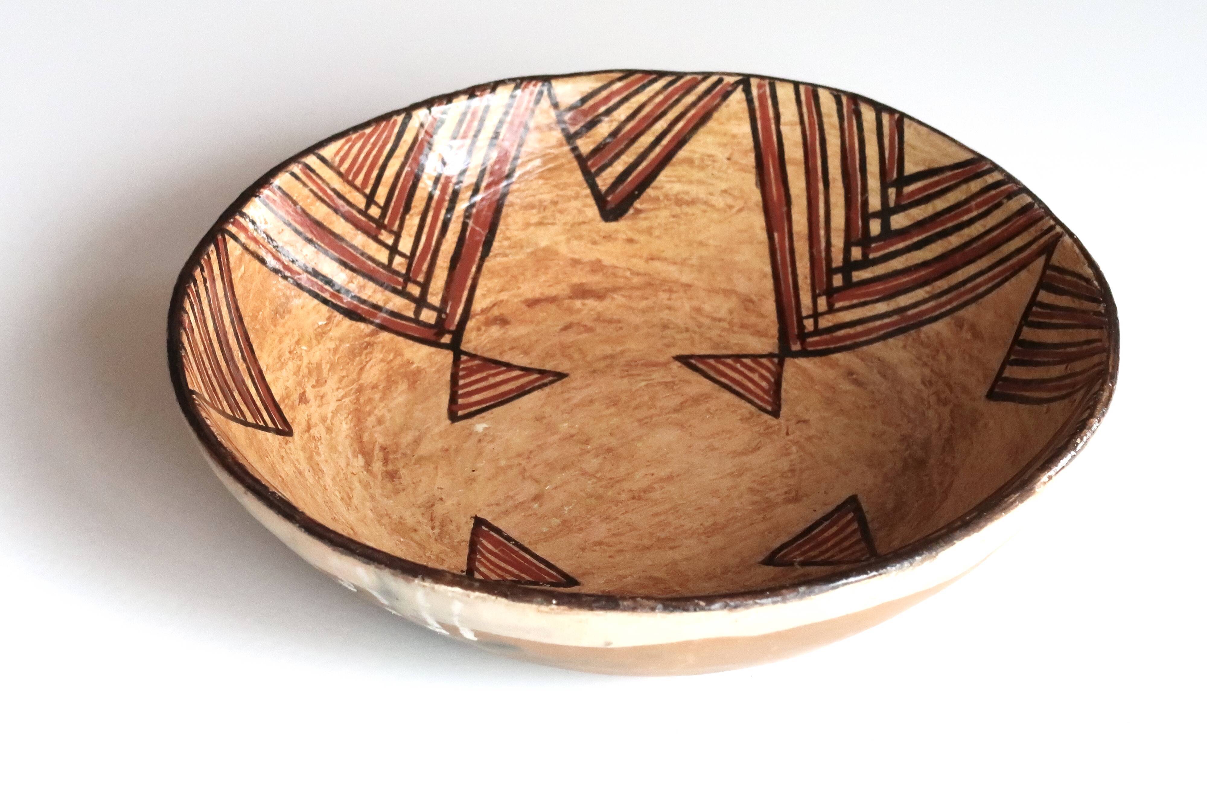 Kabyle wall dish in terracotta, 70s