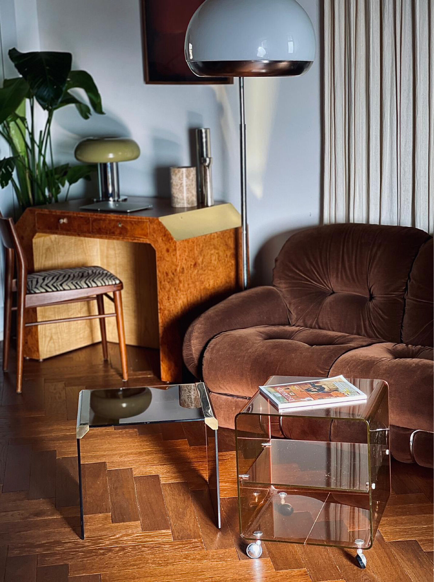Vintage Italian sofa design "Okay" – Adriano Piazzesi – 2-seater velvet