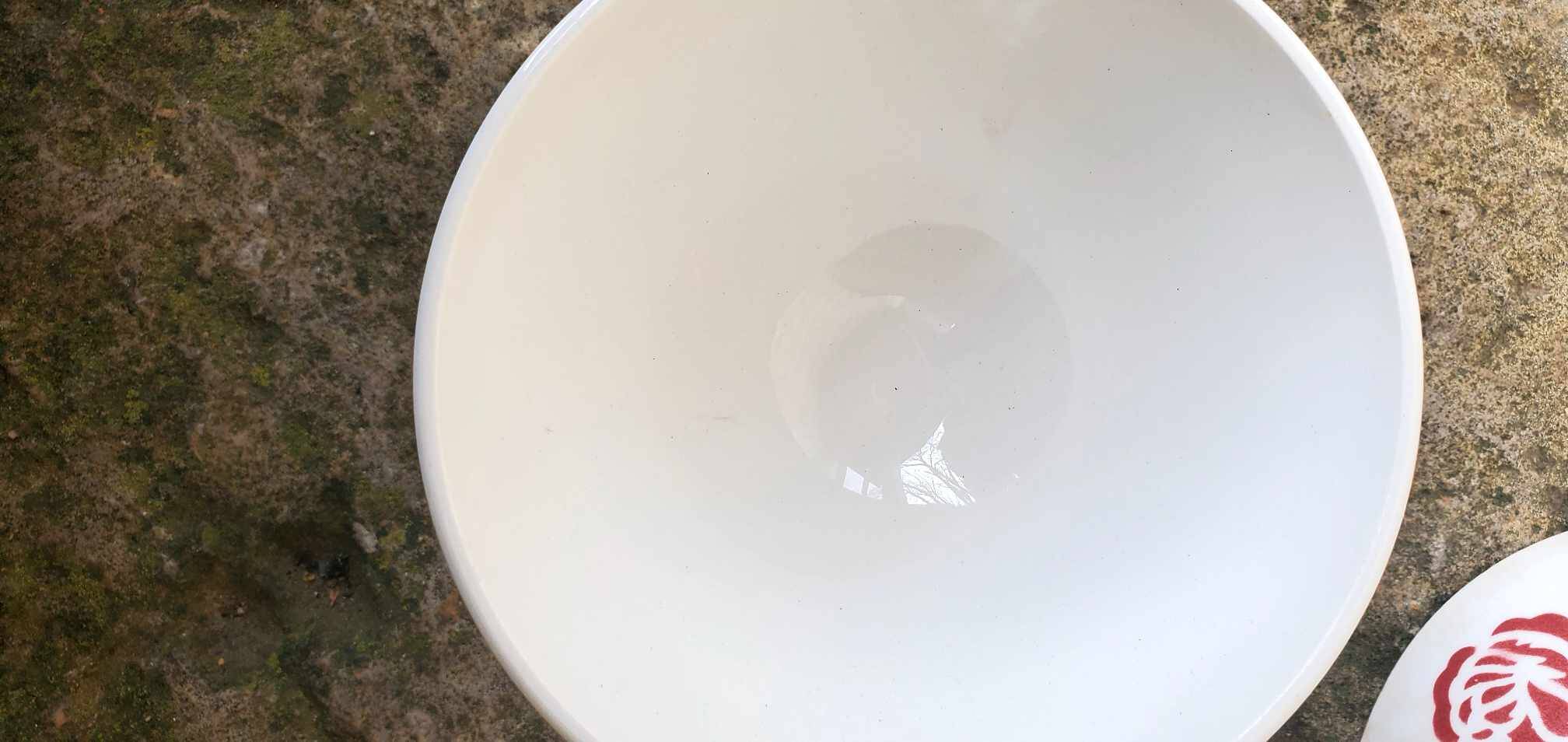 Set of 2 Sarreguemines bowls model 7