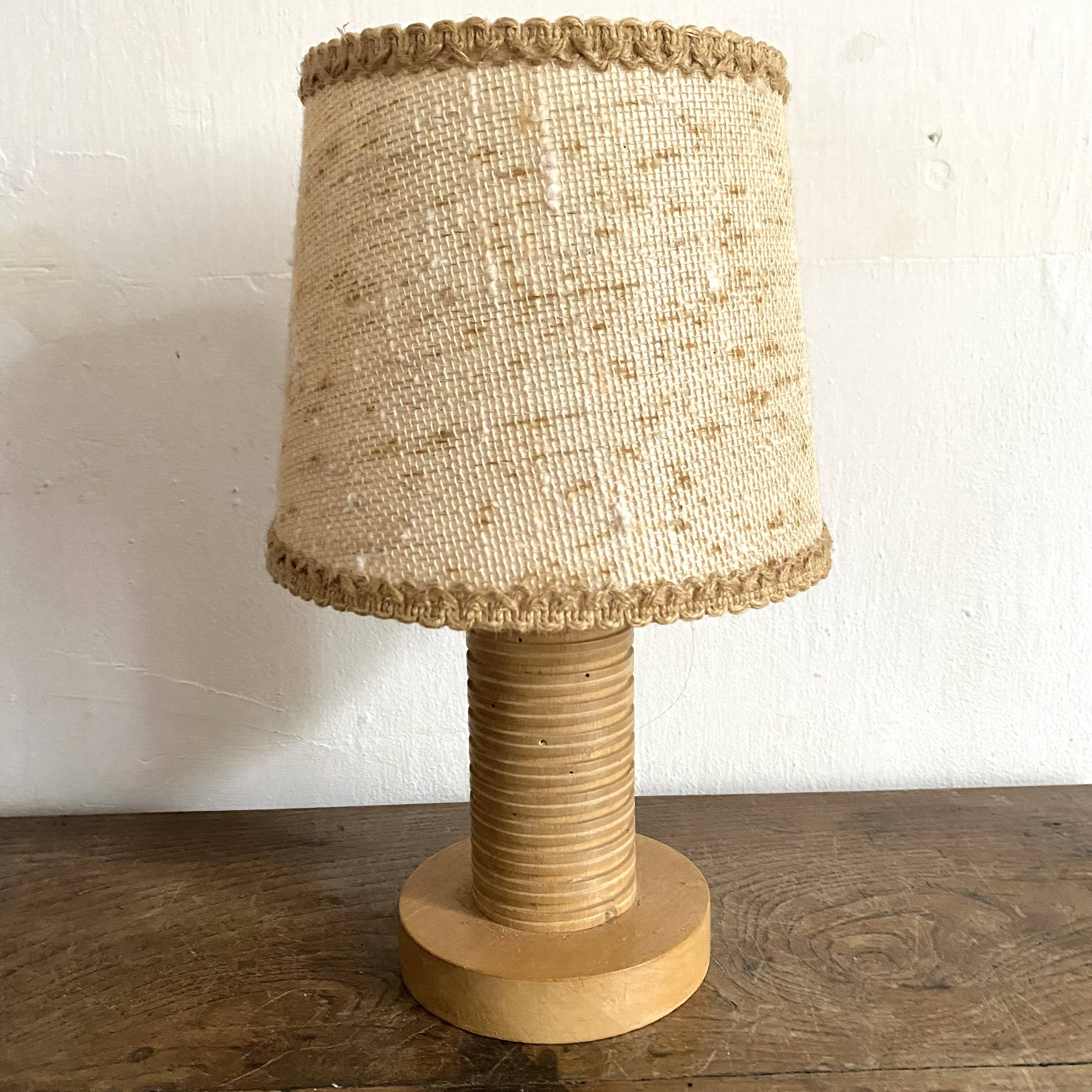 Vintage lamp with turned wooden base 30cm