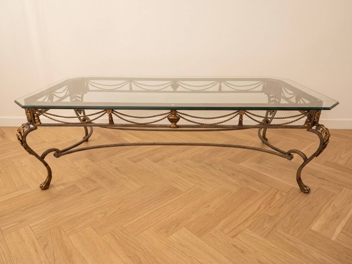 Table basse artisanale en fer forgé et verre