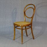 2 Thonet No. 10 chairs, 1870 version, new caning