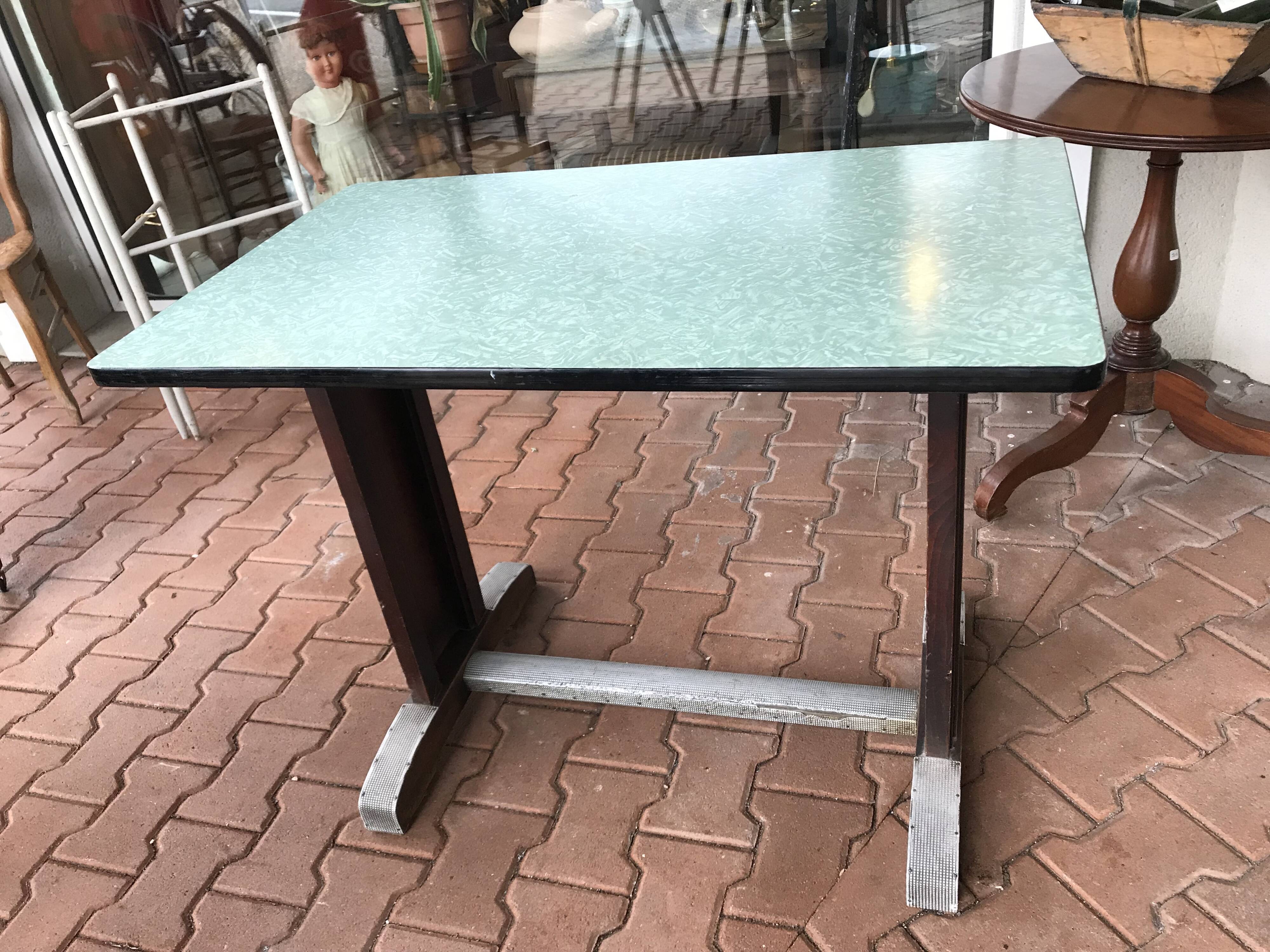 Table Bistro 1950